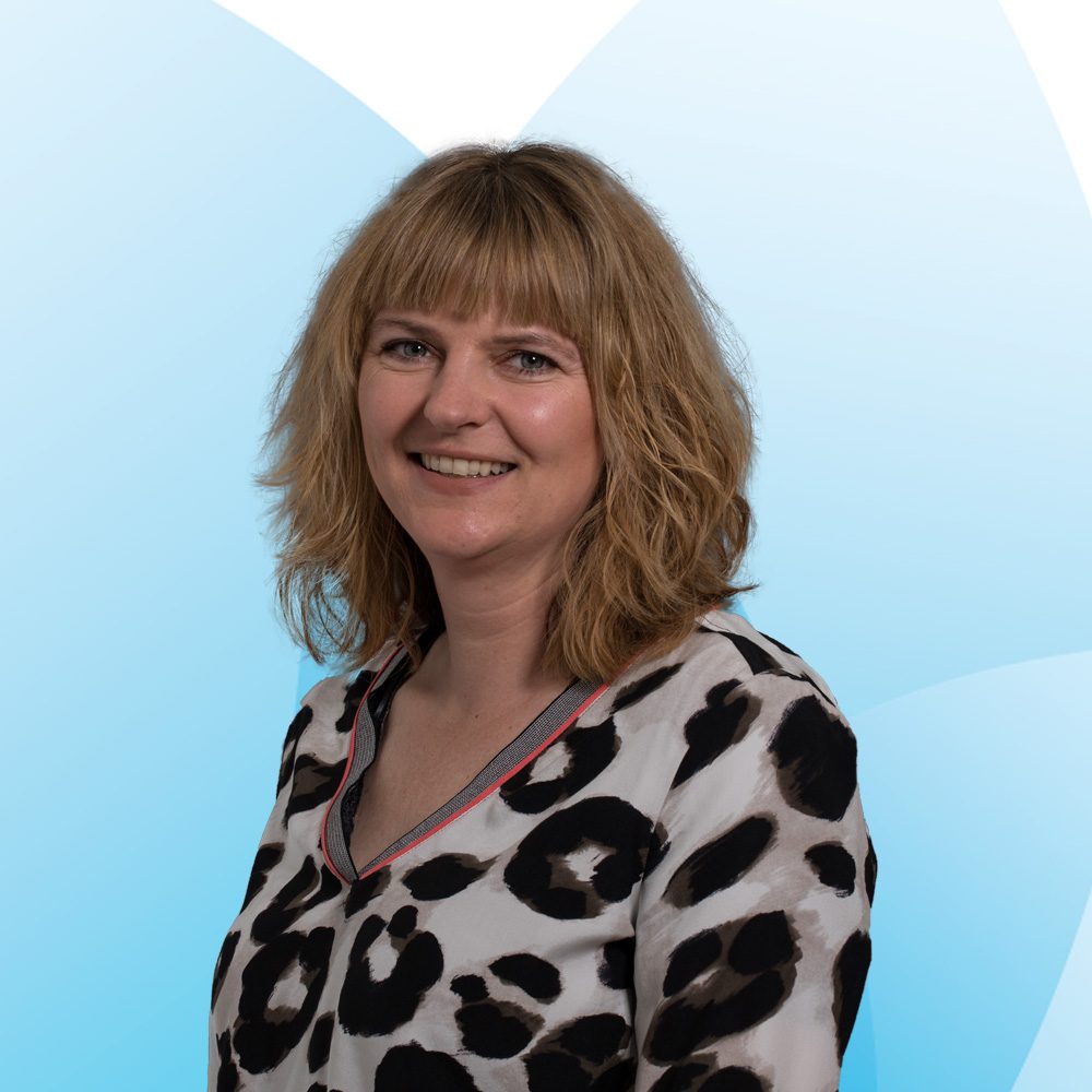 SimoneZander-1000×1000